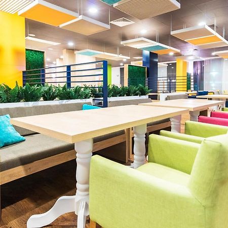 Apartments In Hotel Admiral Plaza 써니비치 외부 사진