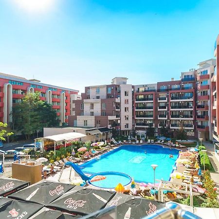 Apartments In Hotel Admiral Plaza 써니비치 외부 사진
